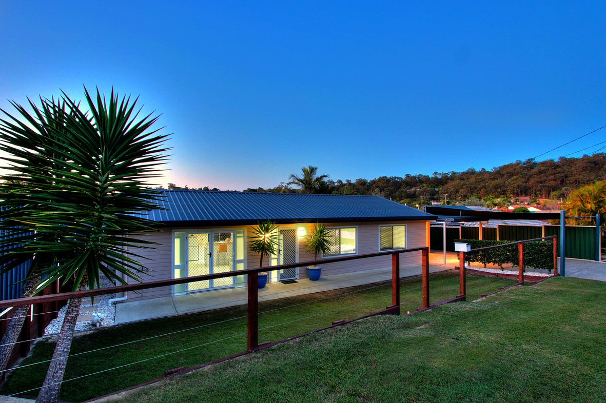 4 Hawdon Crescent, Springwood, QLD 4127