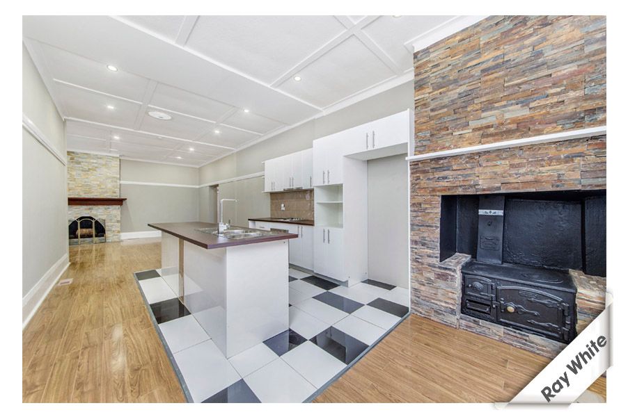 99 Crawford Street, Queanbeyan, NSW 2620