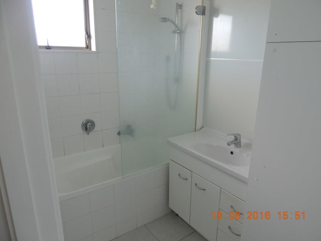 2/71 Butley Drive, Farm Cove, Manukau City