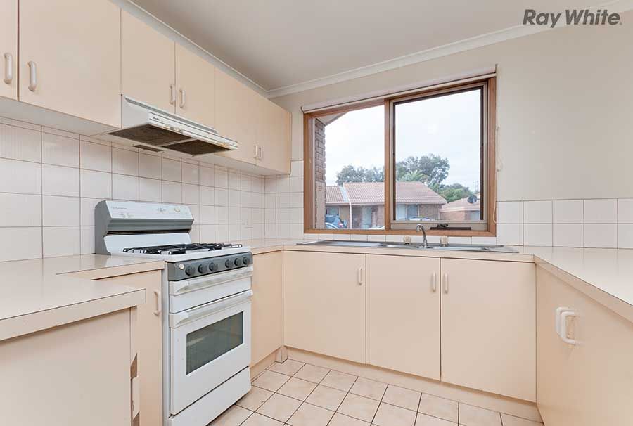 30 Shoppers Lane, Taylors Lakes, VIC 3038