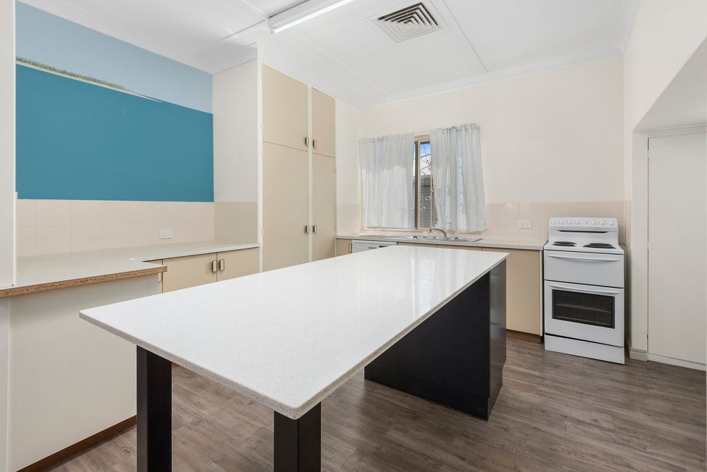 112 Drayton Road, Harristown, QLD 4350