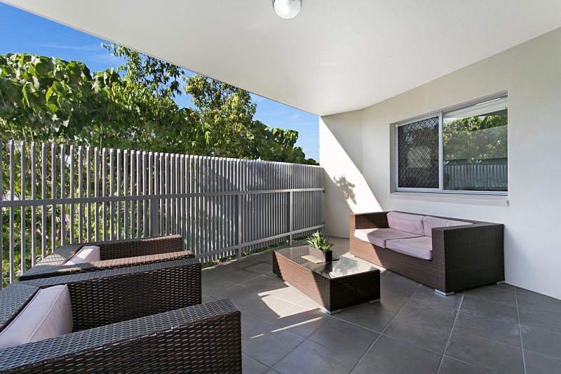 2/1 Dulwich Road, Yeronga, QLD 4104