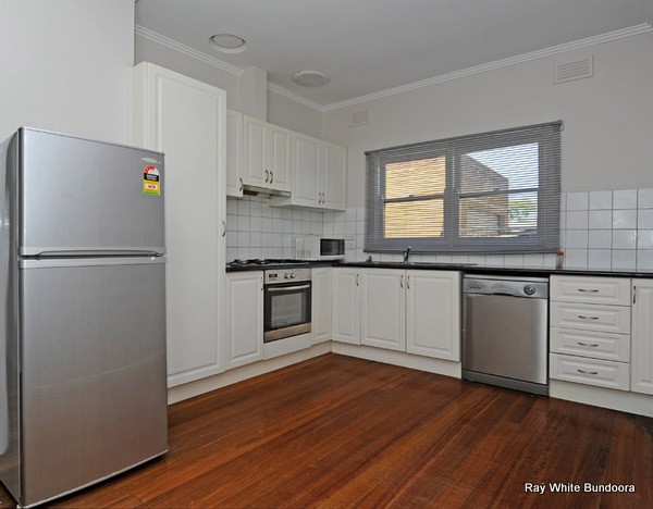 18 Maryborough Avenue, Kingsbury, VIC 3083