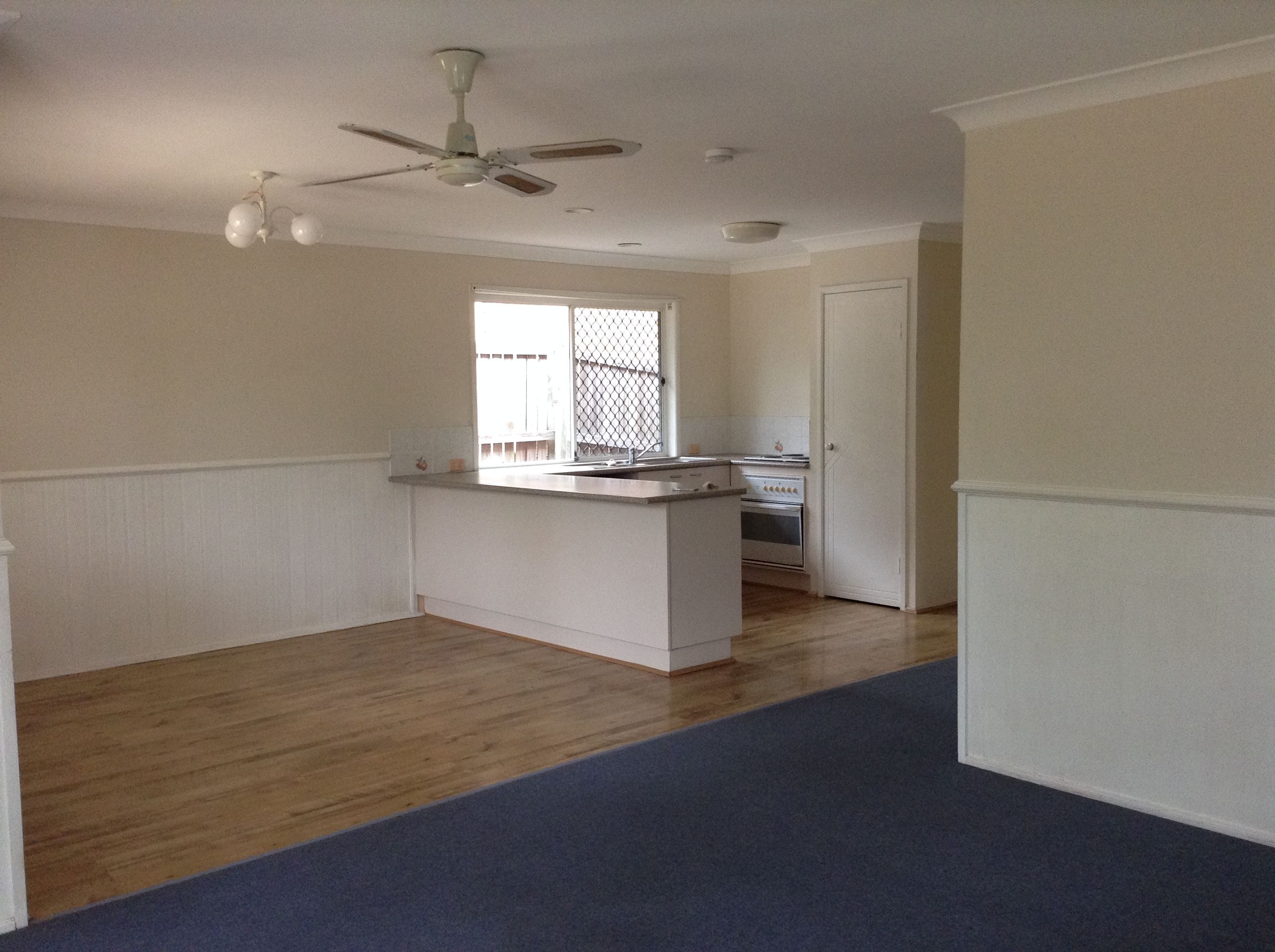 9 Kingfisher Close, Loganlea, QLD 4131