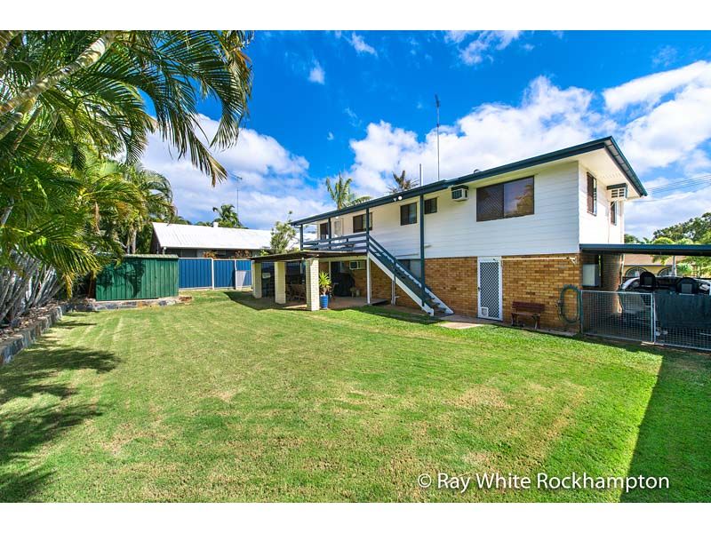 21 Capricorn Crescent, Norman Gardens, QLD 4701
