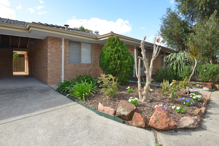 8/6 Bland Place, Beechboro, WA 6063