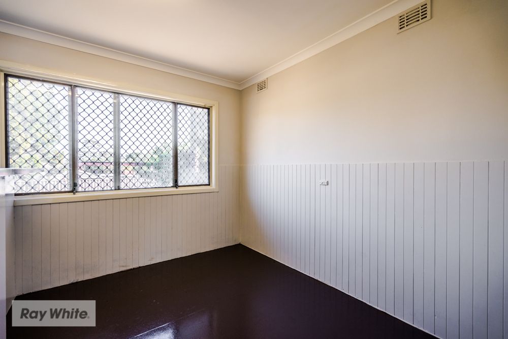 8 Shalford Way, Girrawheen, WA 6064