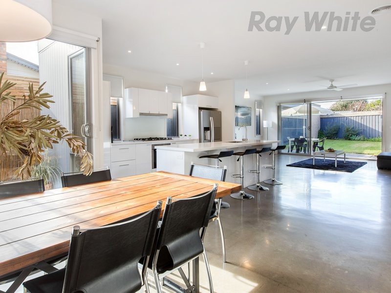 37 Capel Avenue, Capel Sound, VIC 3940