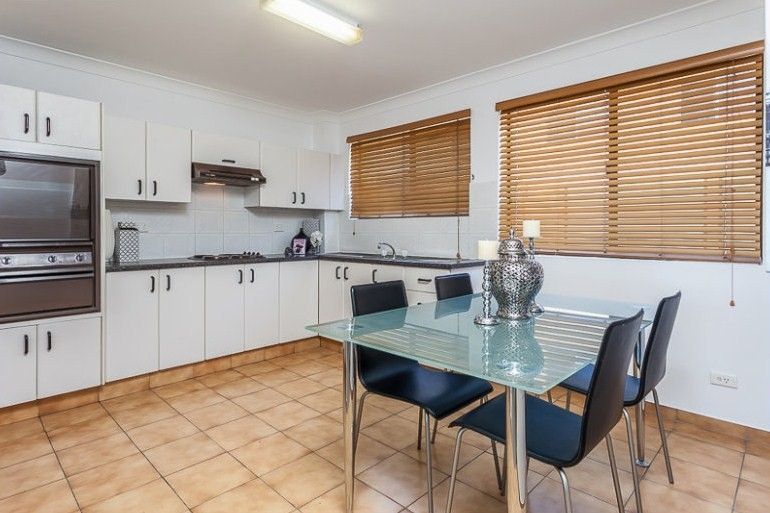 2/65 Haig Street, Gordon Park, QLD 4031