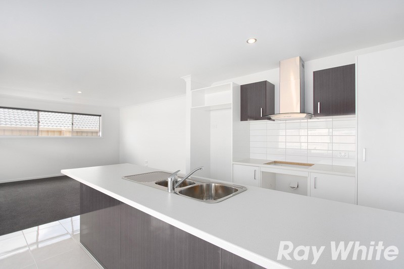 24 Rockford Street, Pakenham, VIC 3810