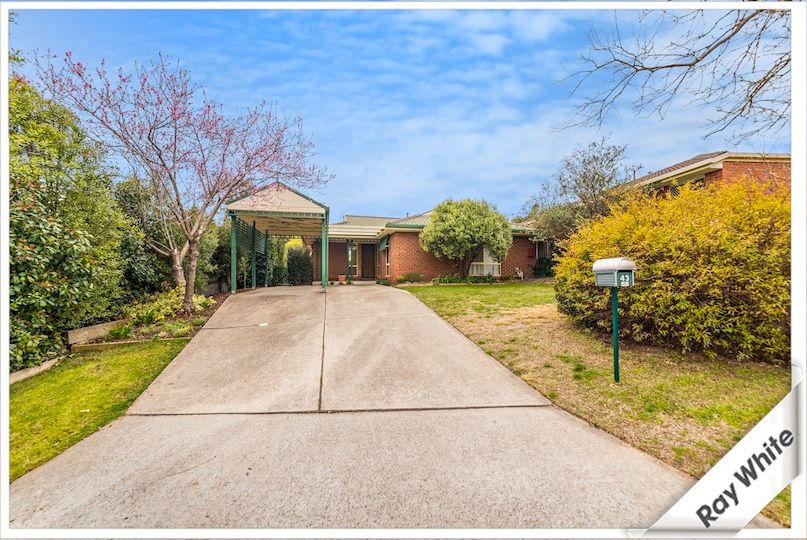 43 Smeaton Circuit, Banks ACT 2906