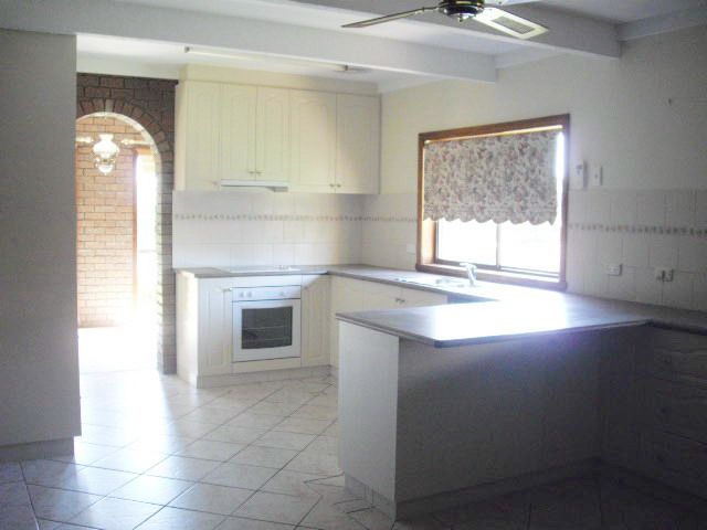 33 Hillview Avenue, Moama, NSW 2731