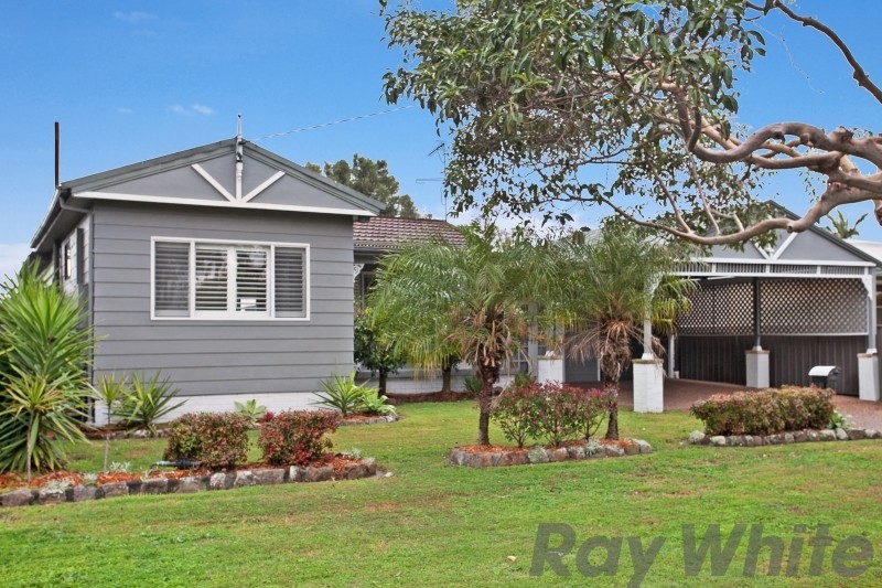 29 Collinson Street, Tenambit, NSW 2323
