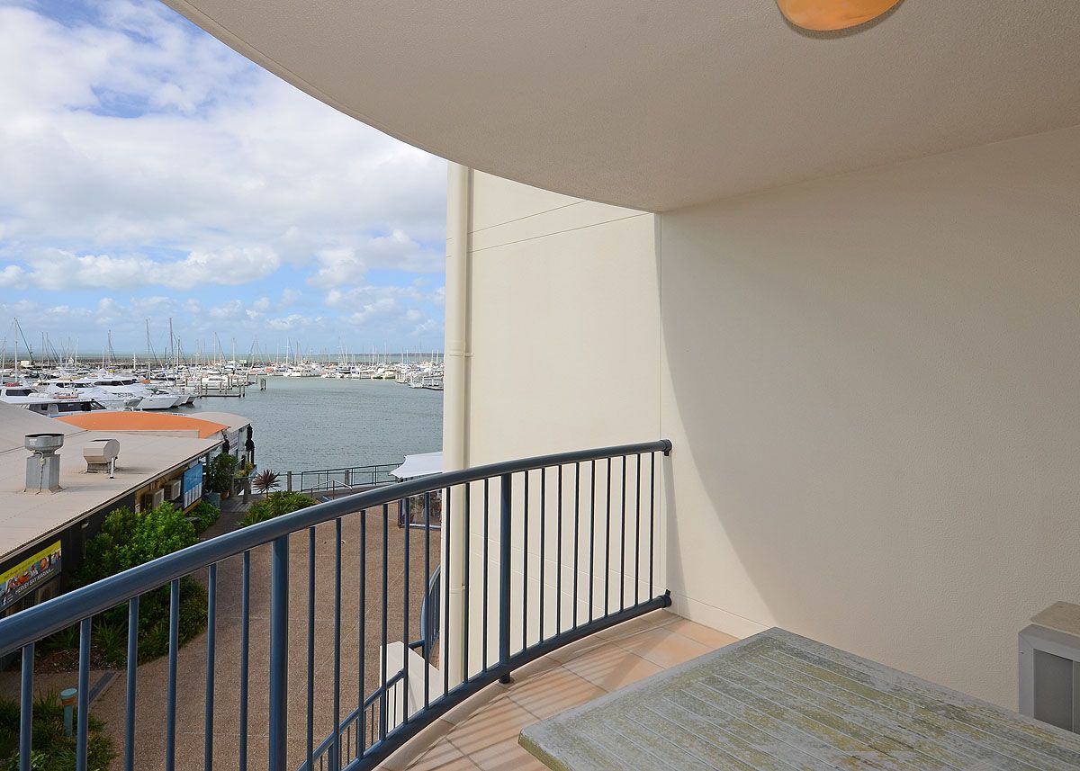 Unit 301 Mantra Resort, Buccaneer Drive, Urangan, QLD 4655