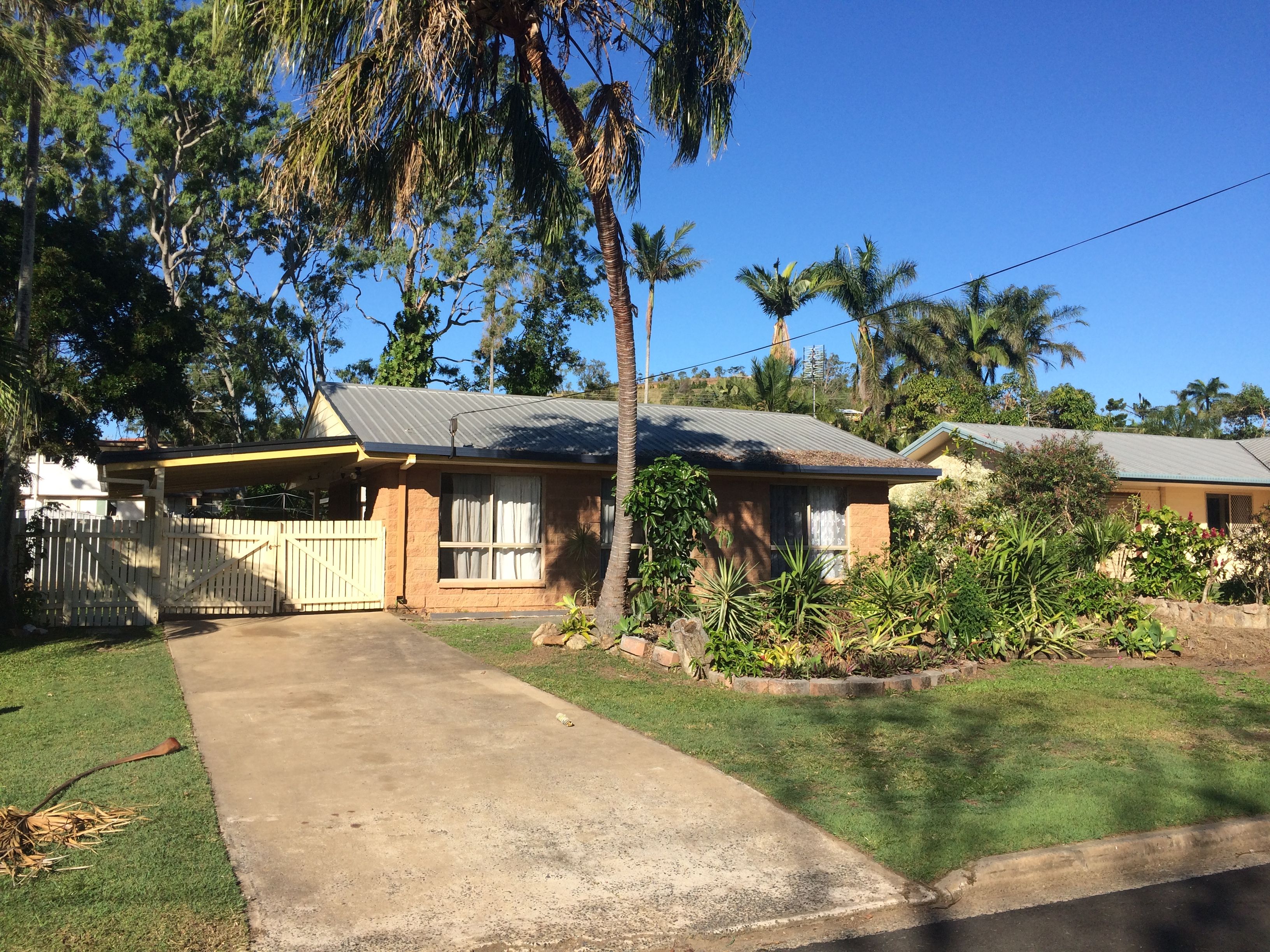 15 Joyce Avenue, Lammermoor, QLD 4703