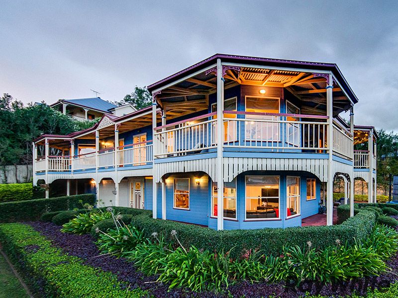 12 Woodtop Court, Ferny Hills QLD 4055