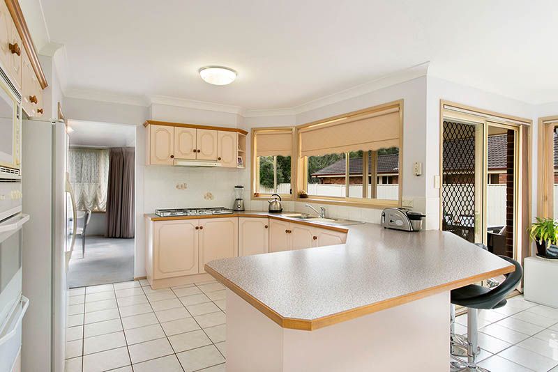 12 Ord Place, Albion Park, NSW 2527