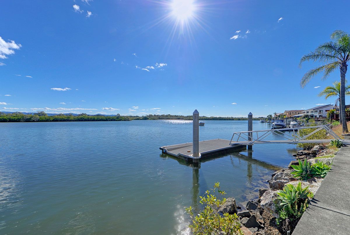 44 Tradewinds Avenue, Paradise Point, QLD 4216