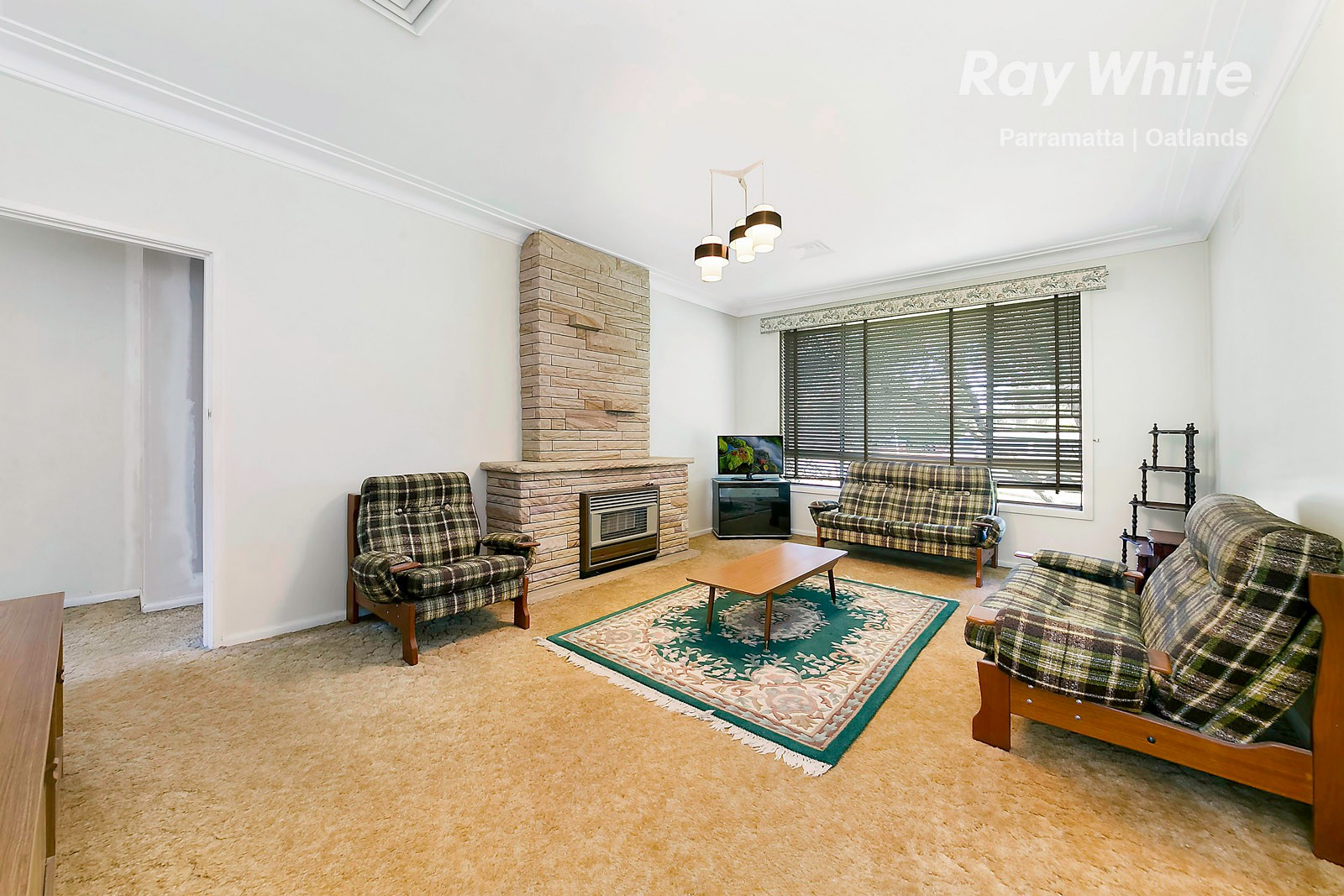 4 Thomas Clarke Street, Westmead, NSW 2145