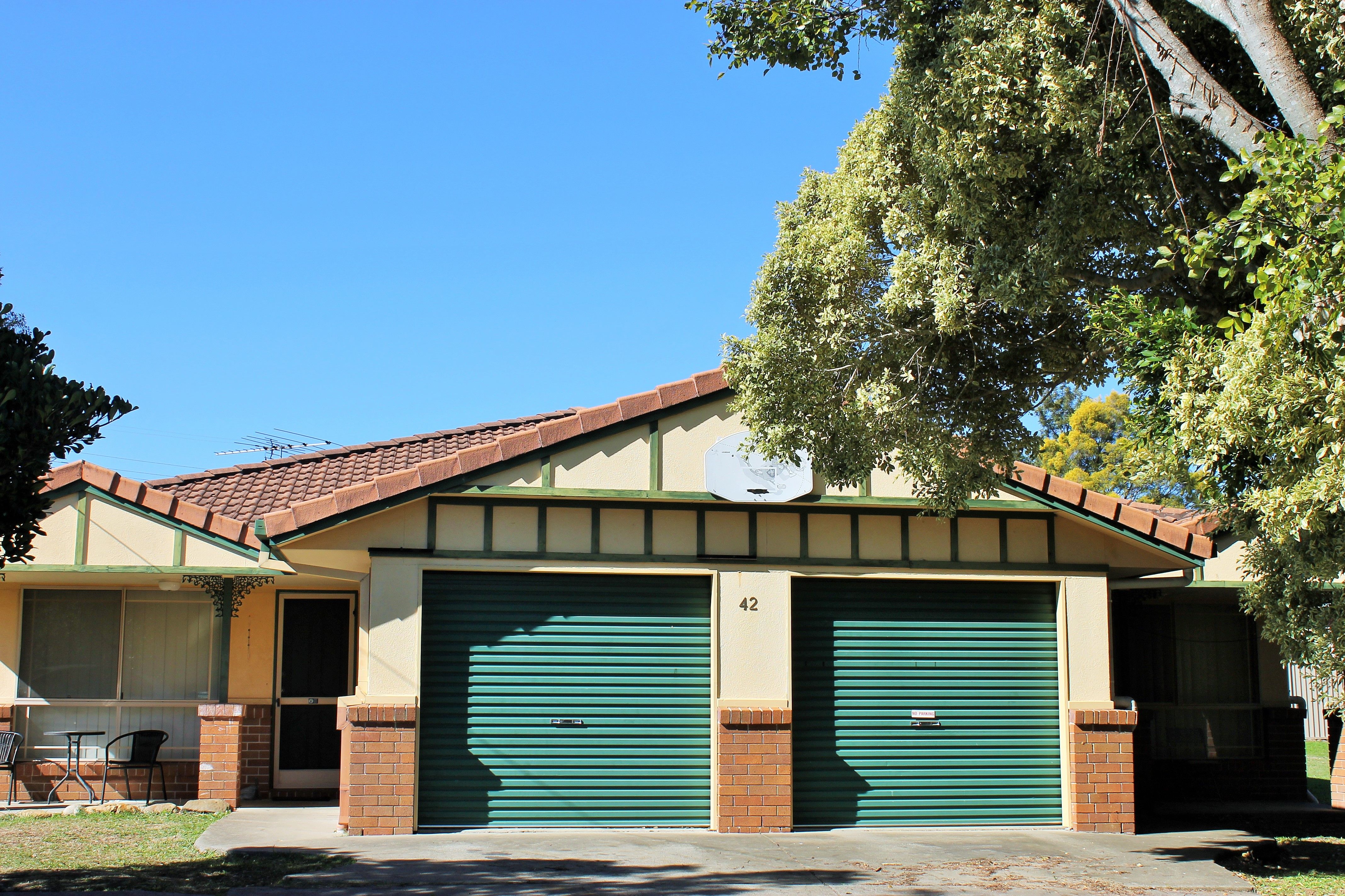 1/42 Cambridge Street, Silkstone, QLD 4304