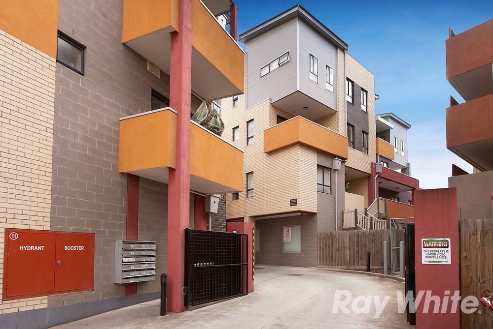 25/3 Wardens Walk, Coburg, VIC 3058