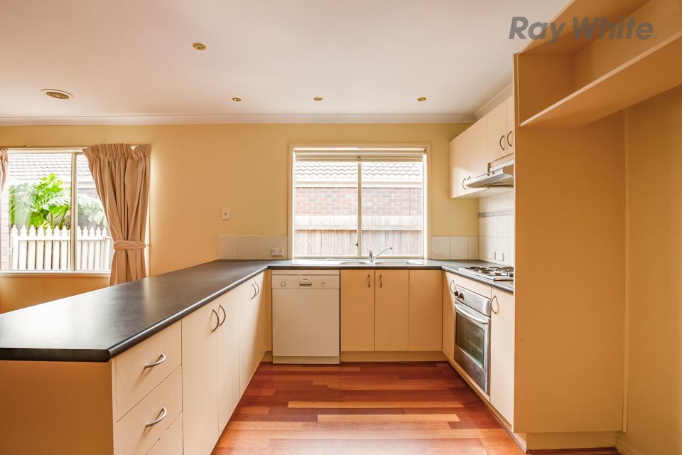 6 Colburn Court, Hillside, VIC 3037
