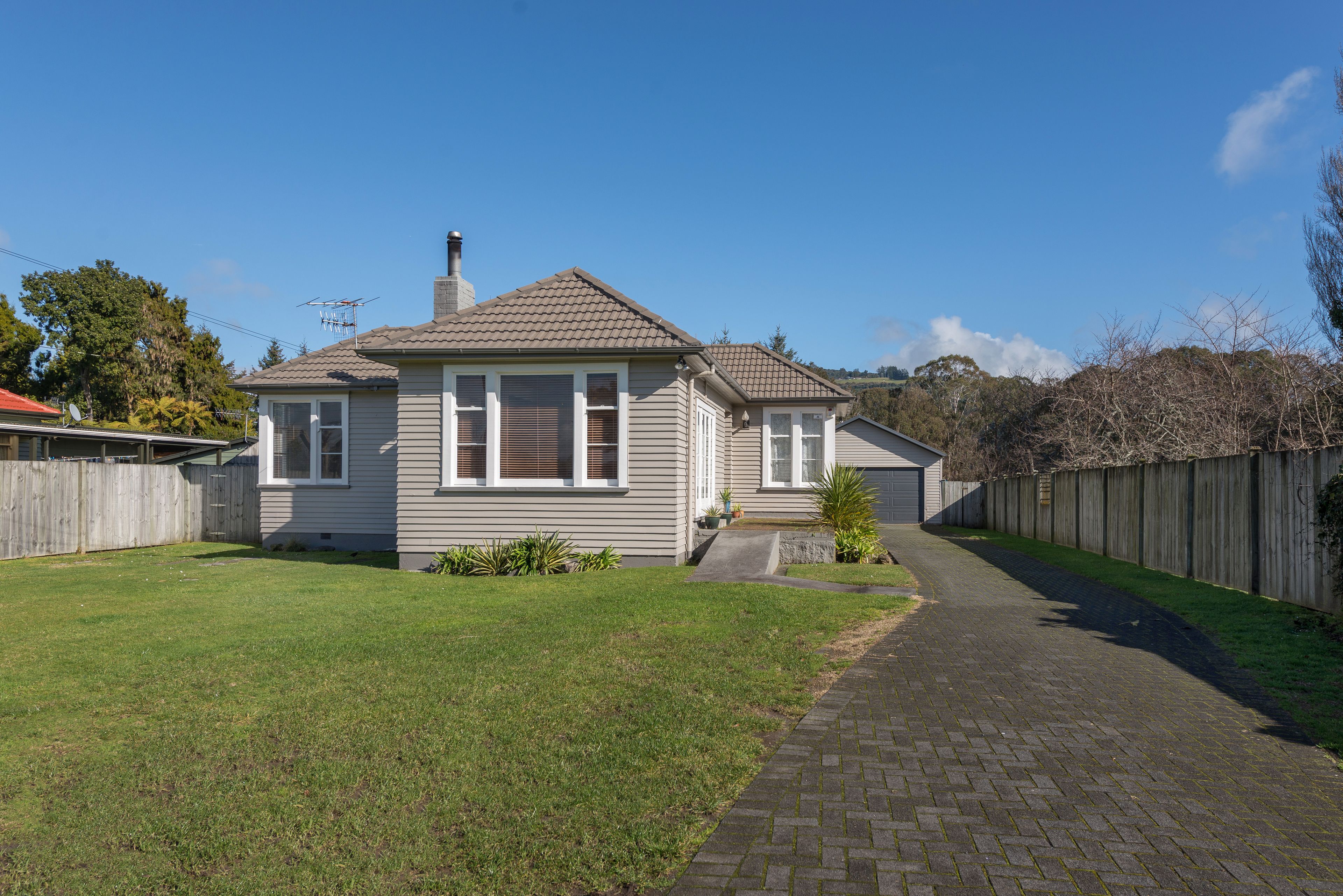 122 Koutu Road, Kawaha Point, Rotorua District