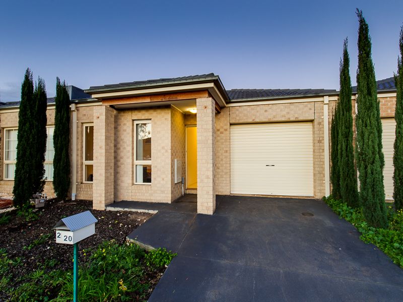 2/20 ORLANDO Drive, Truganina, VIC 3029