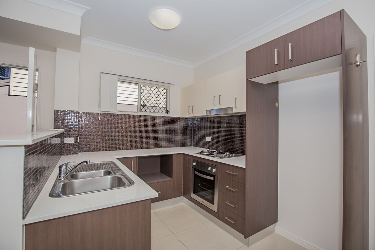 2/52 Helles Street, Moorooka, QLD 4105