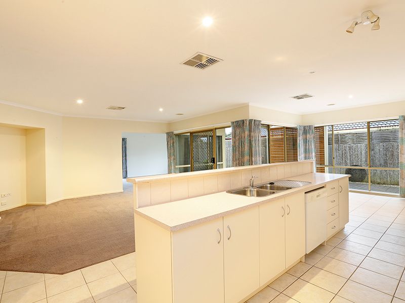 10 Hollows Court, Grovedale, VIC 3216