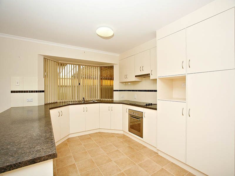 9 Navigator Parade, Smithfield, SA 5114