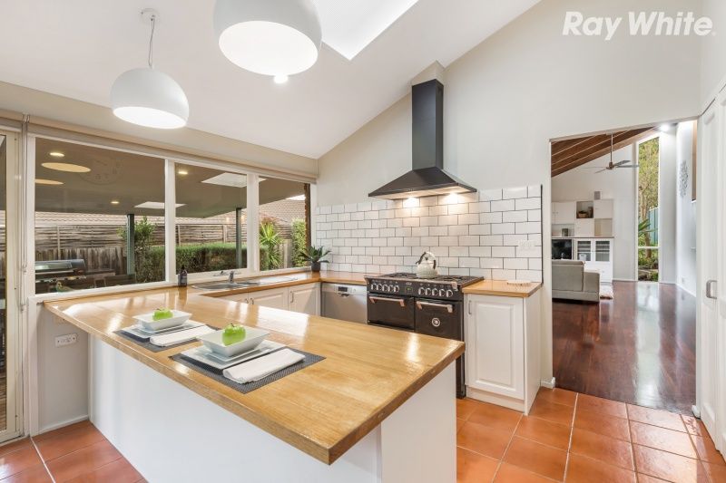 6 Eton Square, Wantirna, VIC 3152