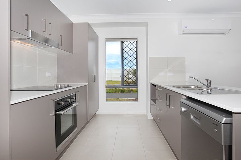 32 Comet Street, Pelican Waters, QLD 4551