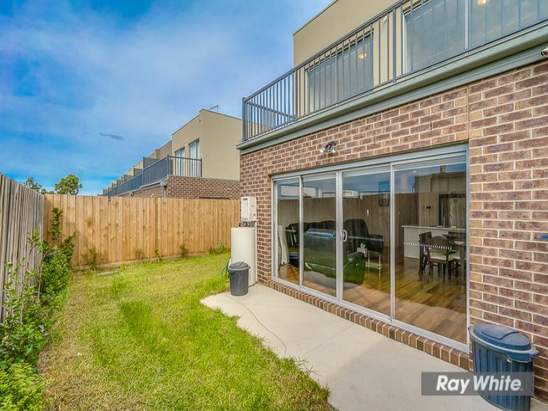 30/1-5 Thomas Carr Drive, Tarneit, VIC 3029