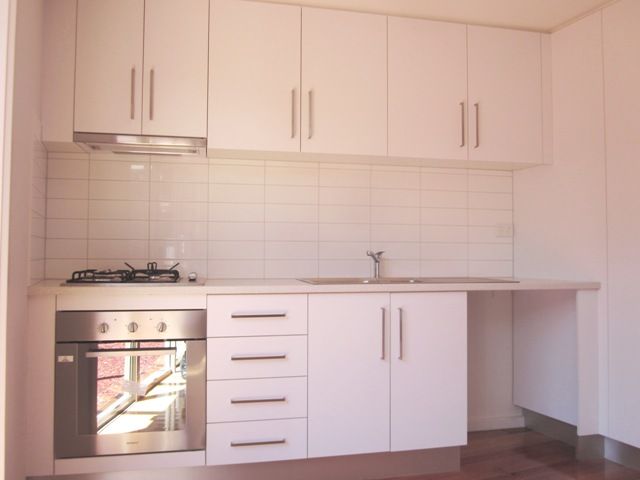 2/60 Locher Avenue, Reservoir, VIC 3073