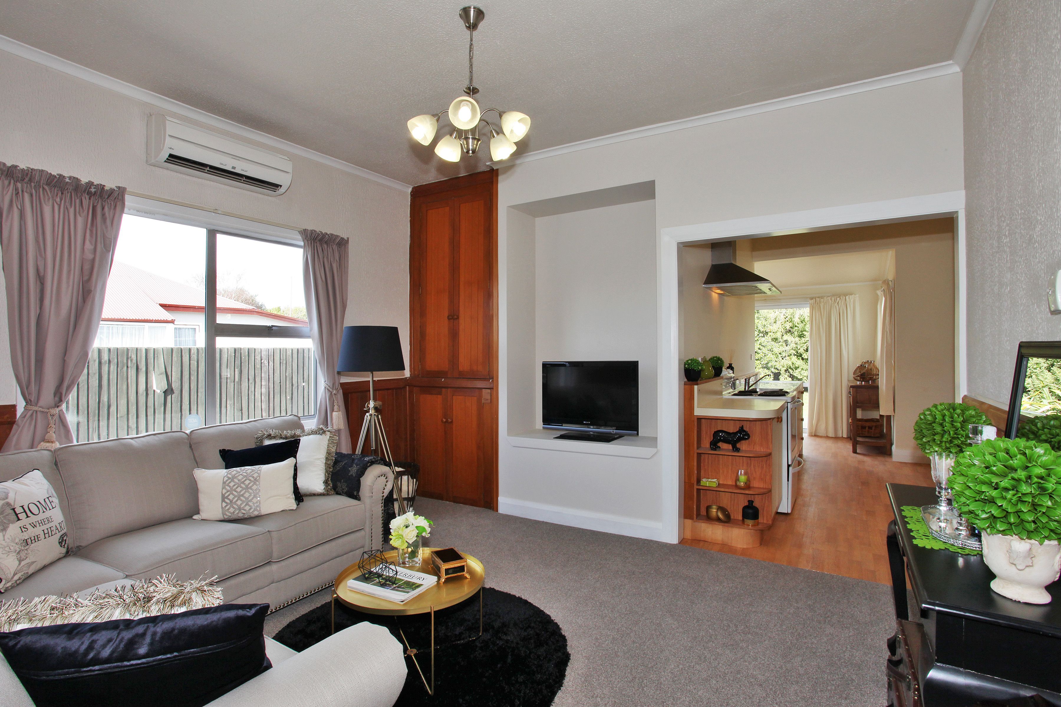 8 Mackenzie Avenue, Woolston, Christchurch City