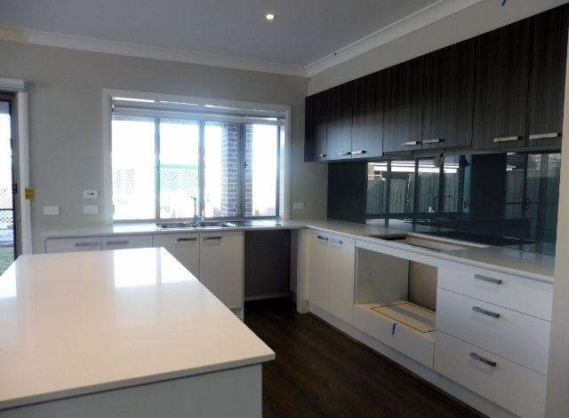 30 Casuarina Road, Officer, VIC 3809