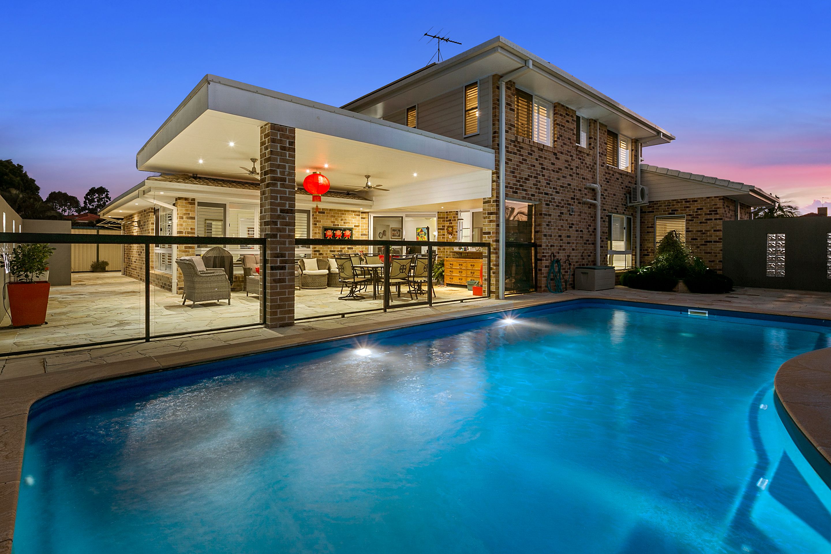 16 Galley Way, Birkdale QLD 4159