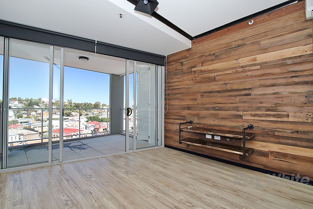 907/11 Ellenborough Street, Woodend, QLD 4305