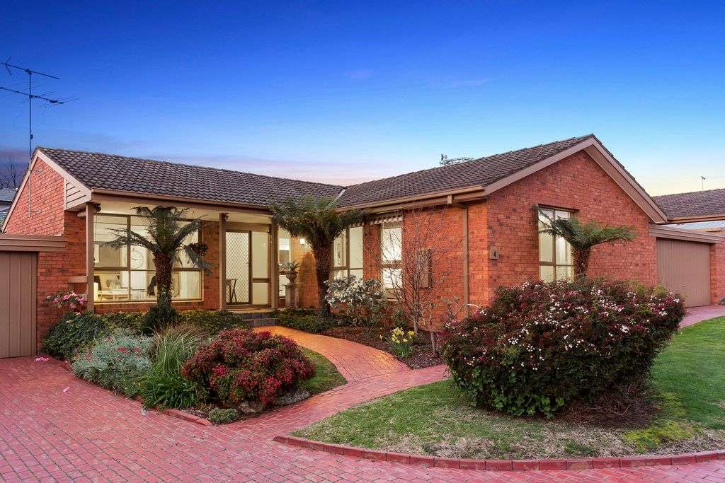 4/22 Broughton Road, Surrey Hills VIC 3127