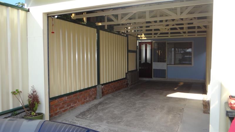 1/5 Lake Heights Road, Lake Heights, NSW 2502