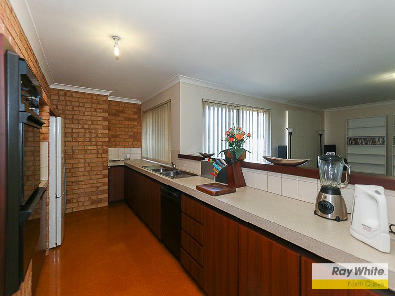 16 Calais Way, Sorrento, WA 6020