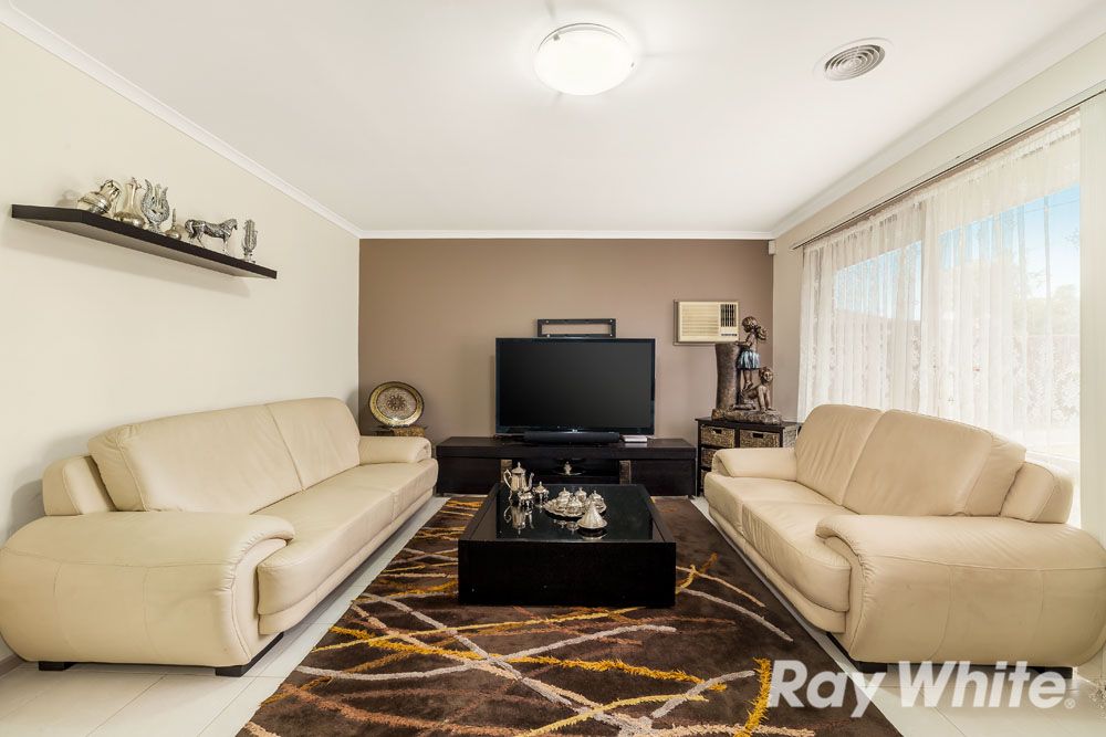 16 Lamina Avenue, Mill Park, VIC 3082