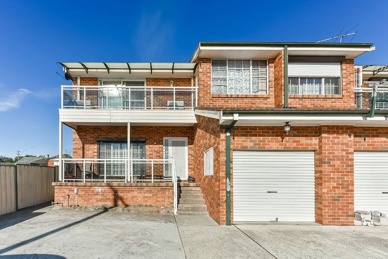 11 Susan Place, Minto, NSW 2566