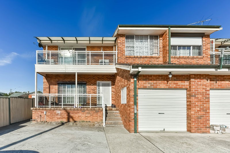 11 Susan Place, Minto, NSW 2566