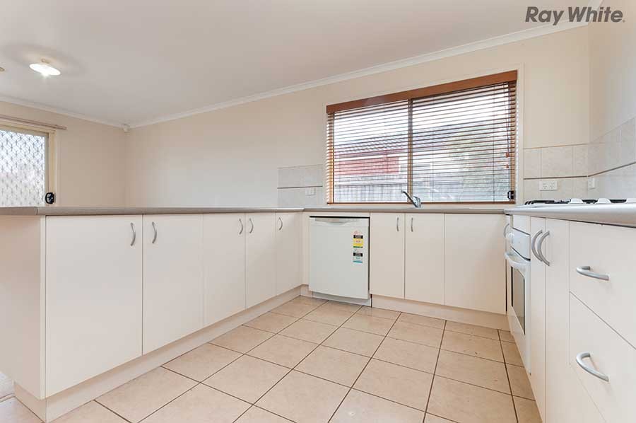 3 Sunrise Drive, Hillside, VIC 3037