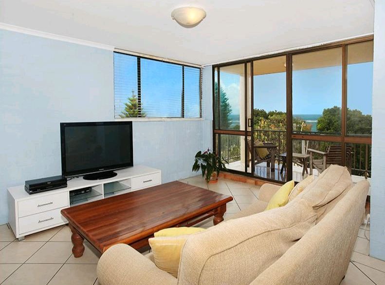 Unit 4, 19 Esplanade Bulcock Beach, Caloundra, QLD 4551