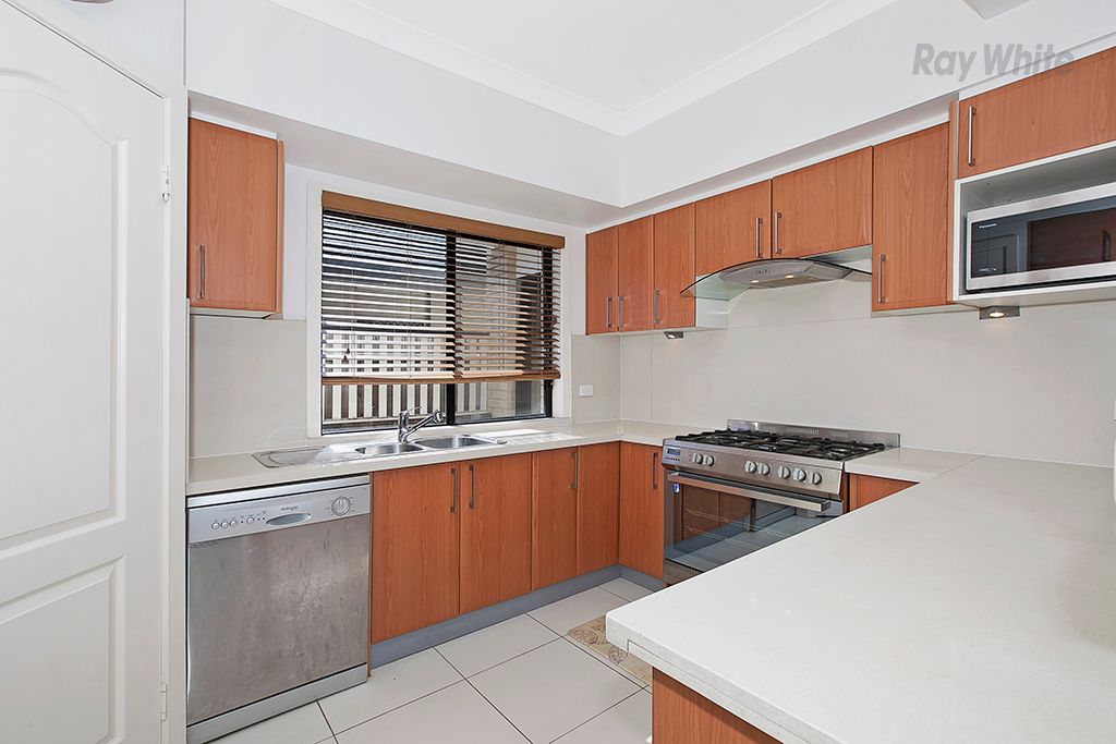 33 Kangaroo Street, North Lakes, QLD 4509