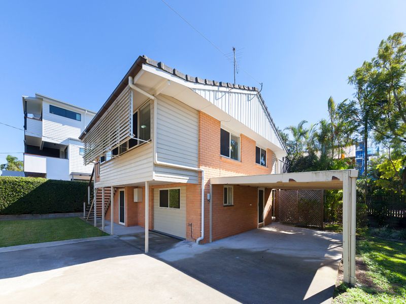 17 Quarry Road, Sherwood, QLD 4075