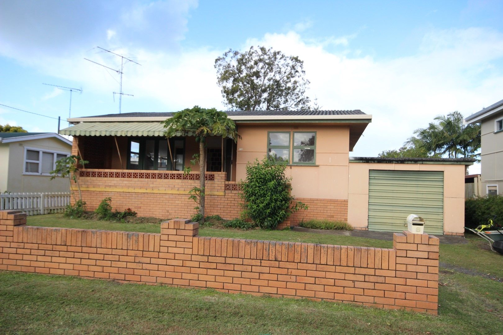 8 Floral Avenue